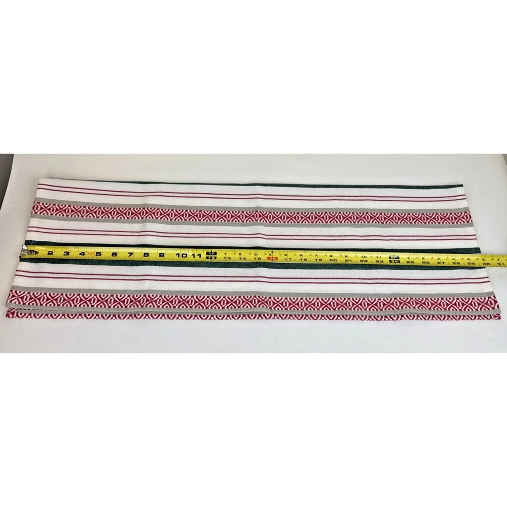 Lot 1 - Williams Sonoma Dishtowel 100% Cotton and 1 dishtowel unmarked